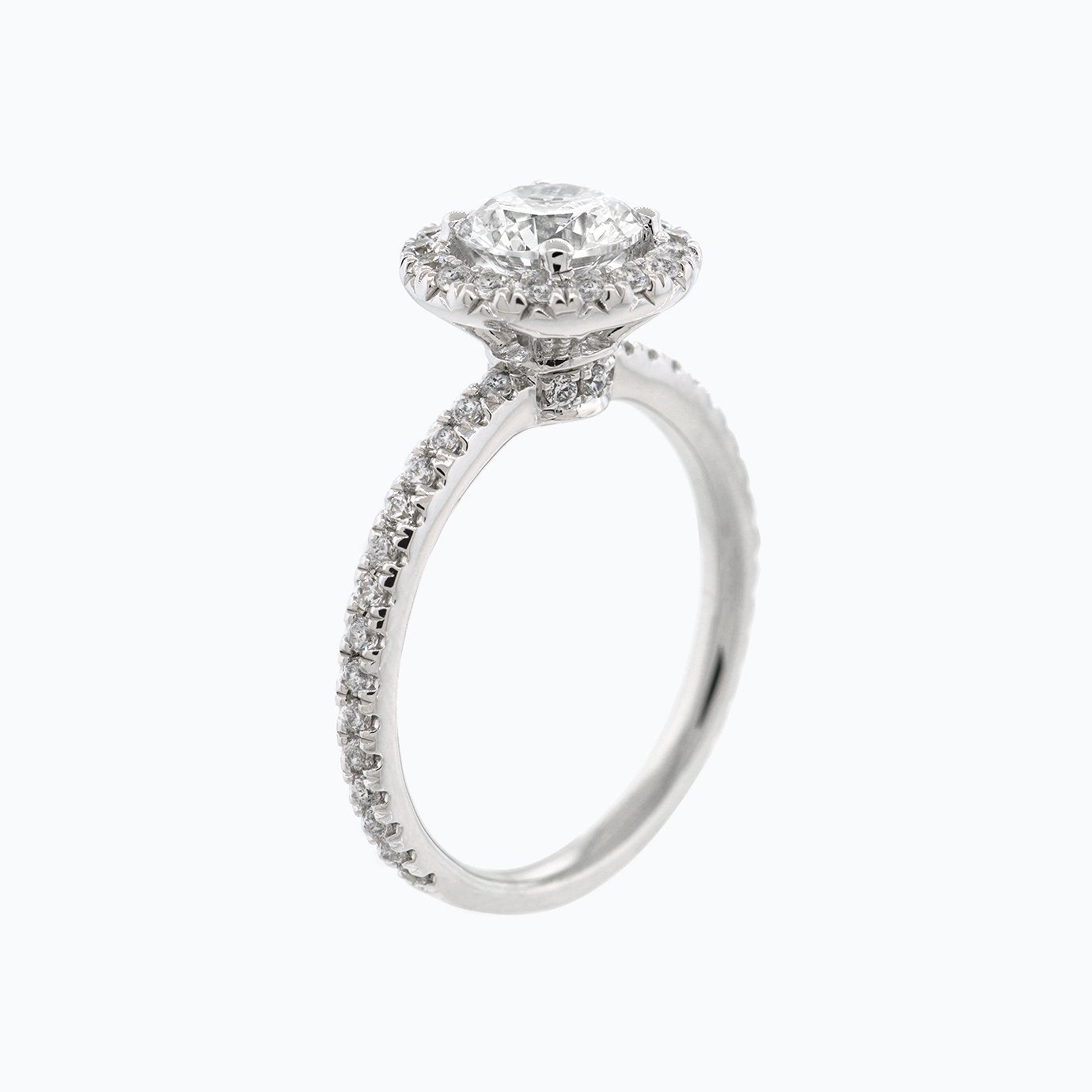 1.0 CT Round Halo CVD F/VS2 Diamond Engagement Ring