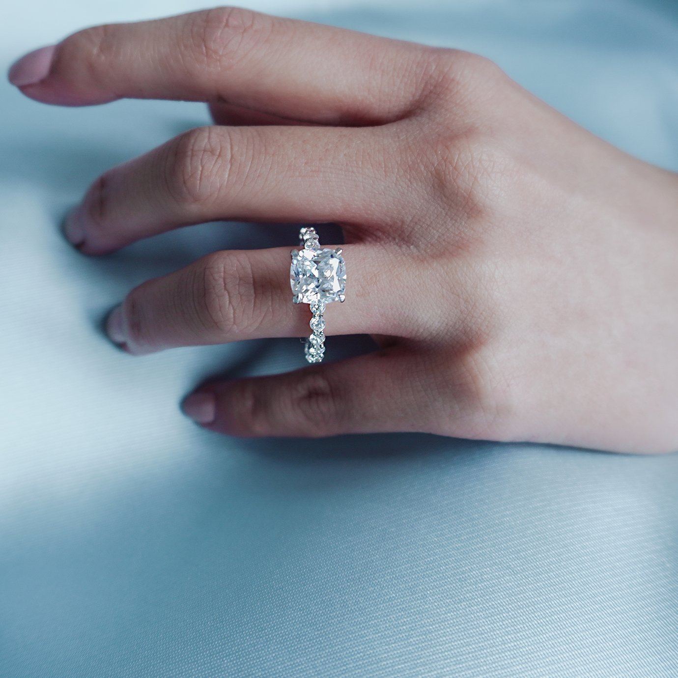 3.0 CT Cushion Hidden Halo CVD F/VS2 Diamond Engagement Ring