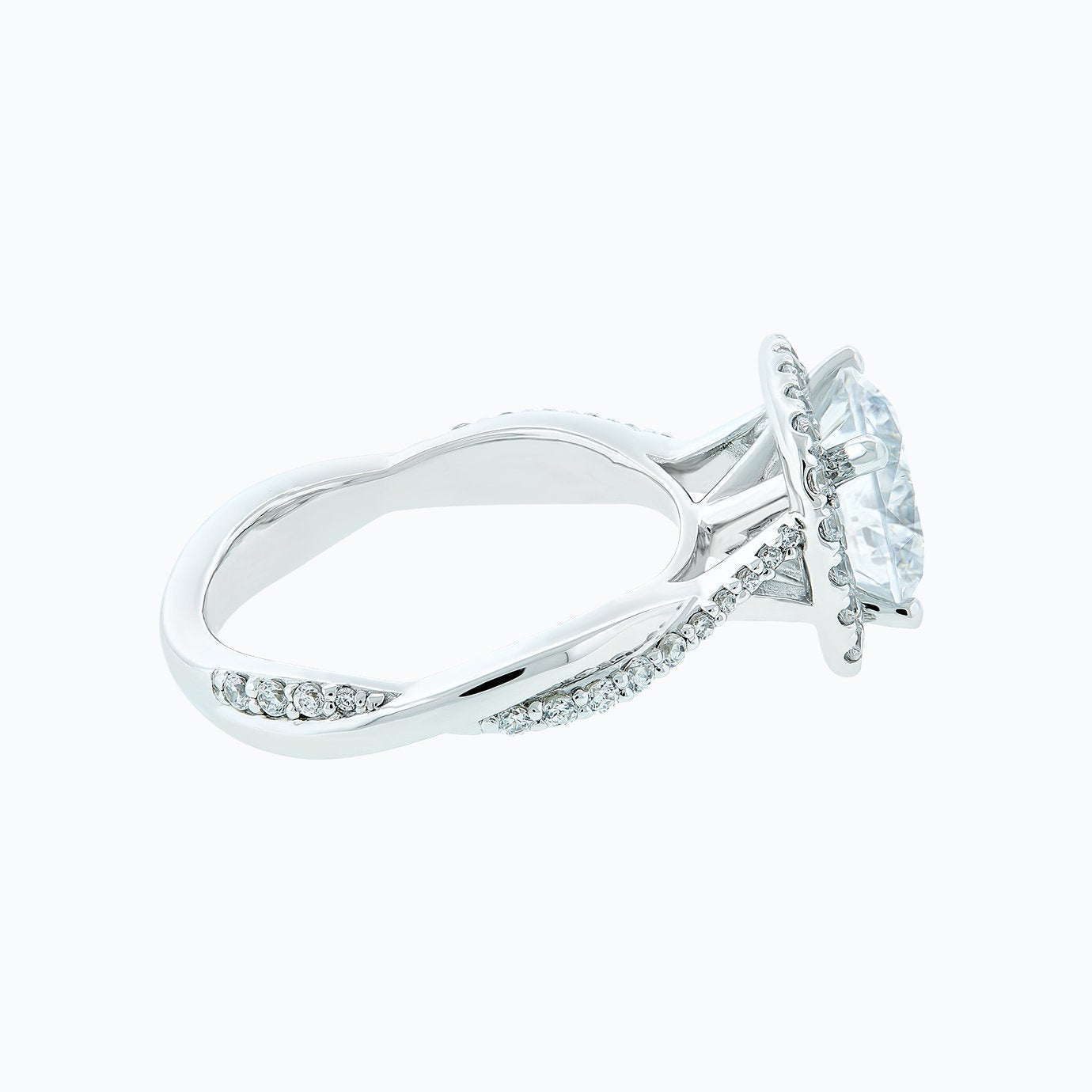 2.0 CT Round Halo CVD F/VS2 Diamond Engagement Ring