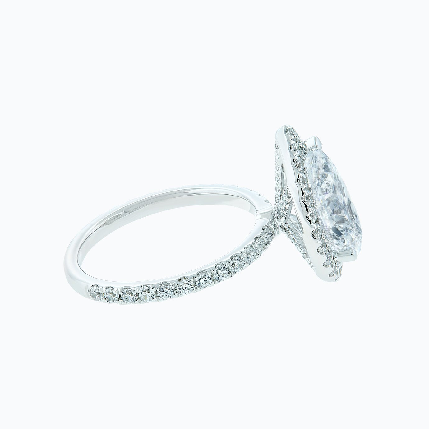 3.0 CT Pear Halo CVD F/VS2 Diamond Engagement Ring