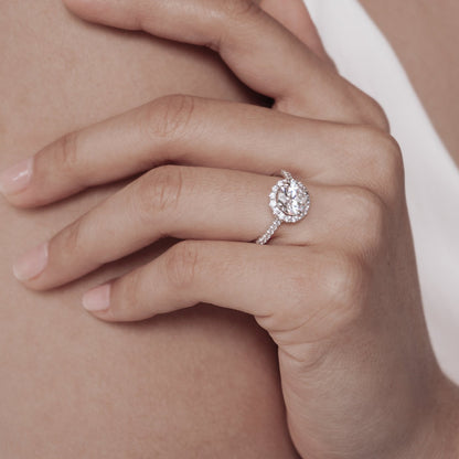 1.0 CT Round Halo CVD F/VS2 Diamond Engagement Ring