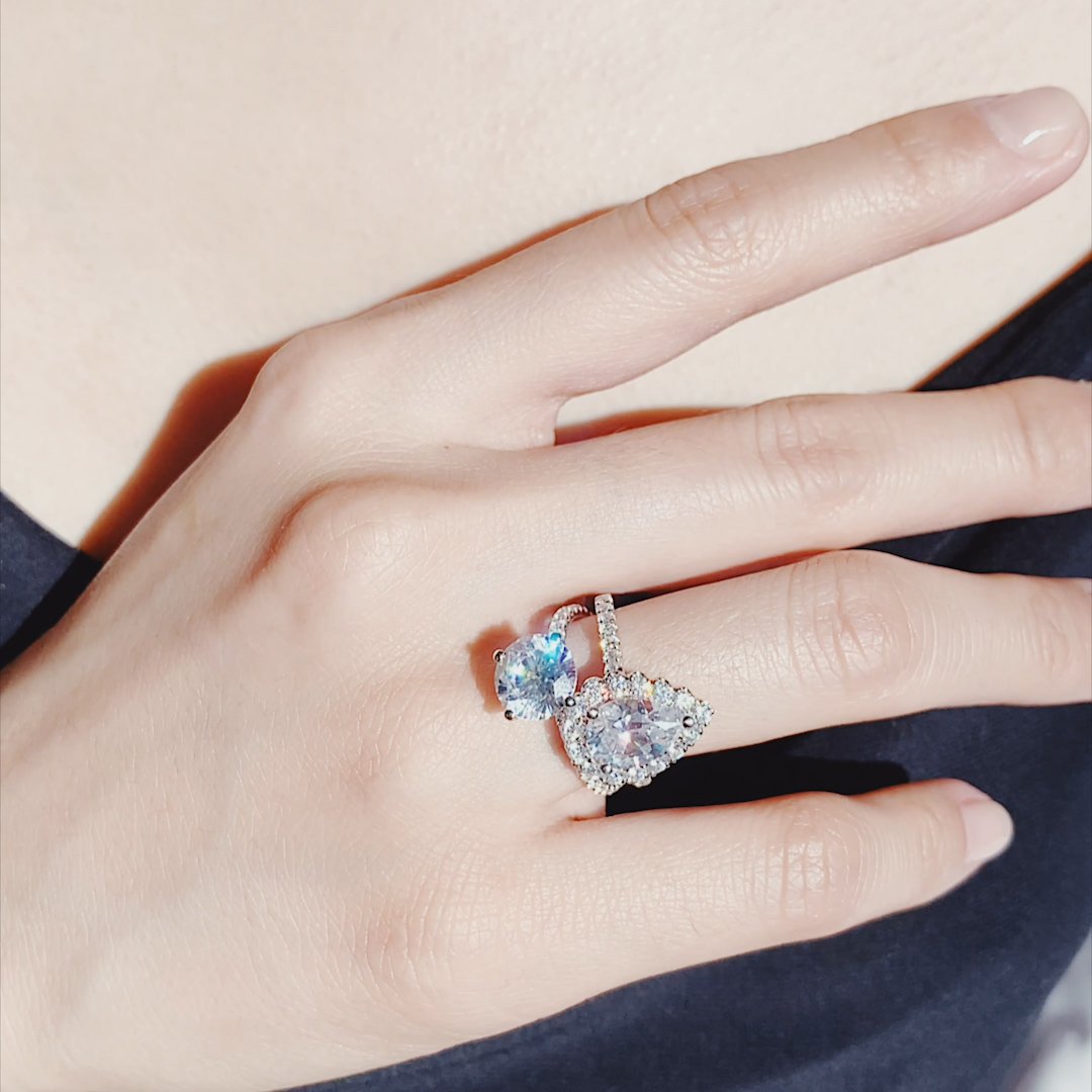 2.0 CT Round Solitaire & Pave CVD F/VS2 Diamond Engagement Ring
