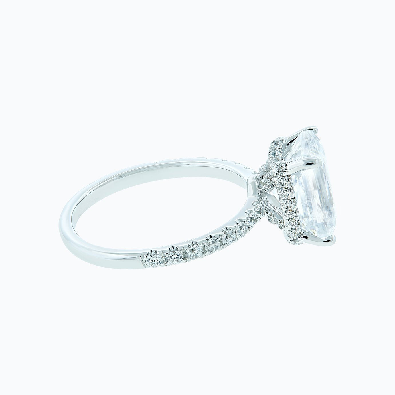 3.0 CT Radiant Hidden Halo CVD F/VS2 Diamond Engagement Ring