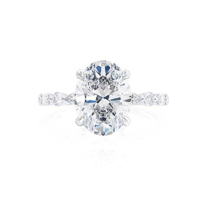 0.90 CT Oval Solitaire CVD G/VVS2 Diamond Engagement Ring