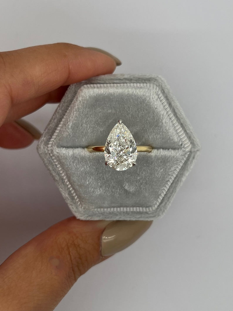 4.0 CT Pear Solitaire CVD F/VS1 Diamond Engagement Ring